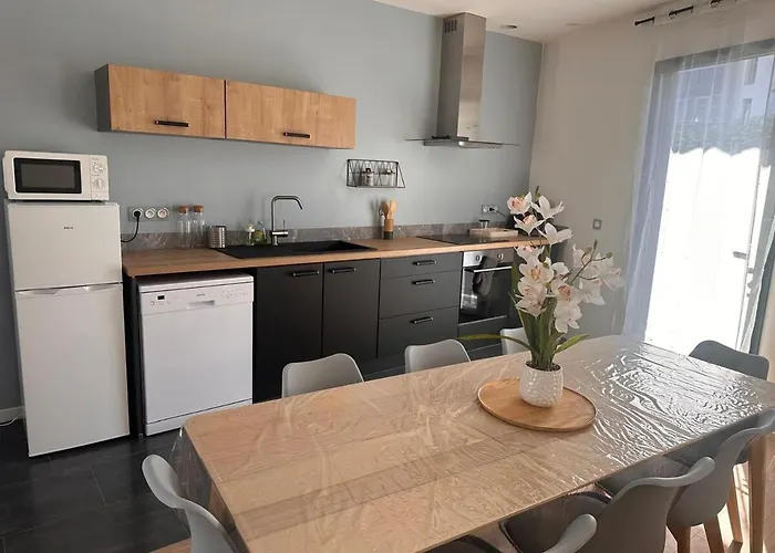 Aquero T4 Apartment Lourdes